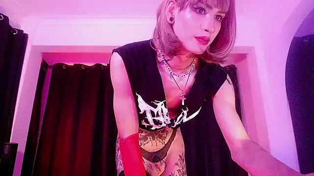 PervertedMissCloe online show from 07.25.26