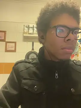 Snapshot of ELPikaPreta chatting on 02.05.26 ELPikaPreta online show from 02.05.26