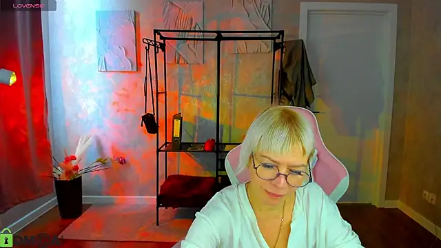 Ann Annise online show from 04.20.26