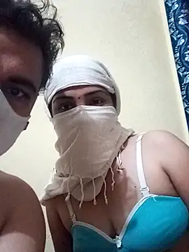 Snapshot of pinkbox chatting on 03.02.26 pinkbox online show from 03.02.26