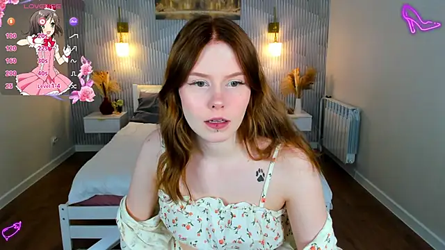 Julia Anis online show from 03.12.26