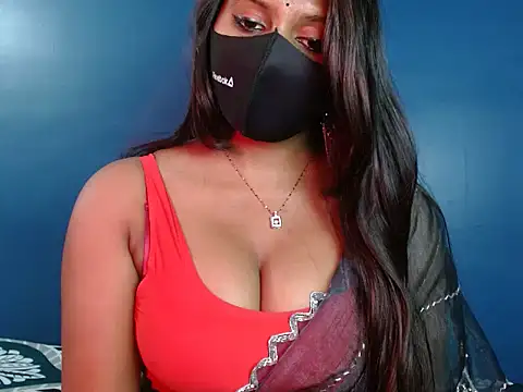 Hotginni4 online show from 02.14.26