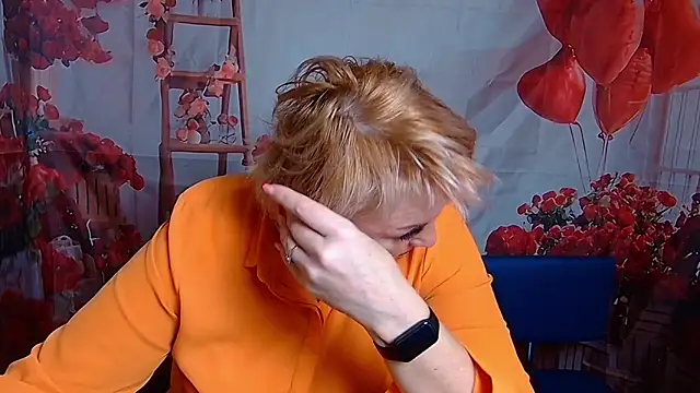 Snapshot of RenataDaster chatting on 02.06.26 RenataDaster online show from 02.06.26