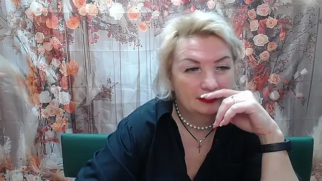 Snapshot of RenataDaster chatting on 03.01.26 RenataDaster online show from 03.01.26