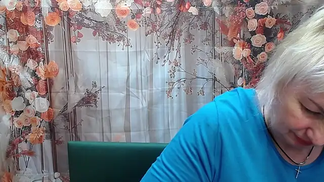 RenataDaster online show from 04.01.26