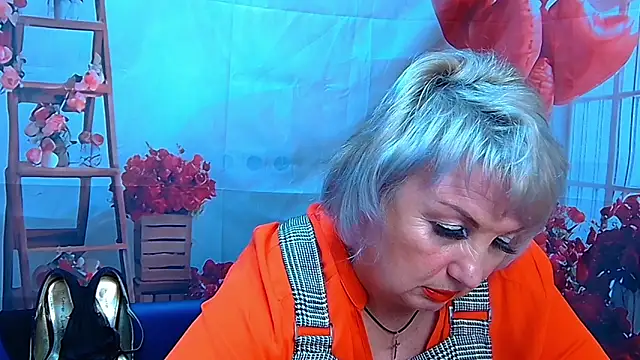 RenataDaster online show from 04.15.26