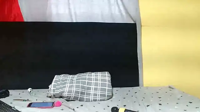 Snapshot of JinglynJuicy22 chatting on 03.01.26 JinglynJuicy22 online show from 03.01.26