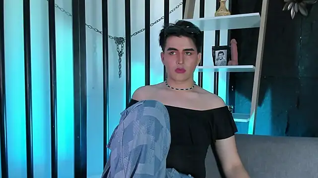 noahWolff  online show from 02.19.26