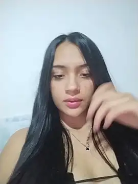 Snapshot of cynliu chatting on 06.17.26 cynliu online show from 06.17.26