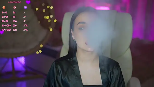 OliviaMoore  online show from 03.15.26