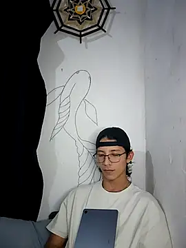 Snapshot of SolRakOF chatting on 02.15.26 SolRakOF online show from 02.15.26