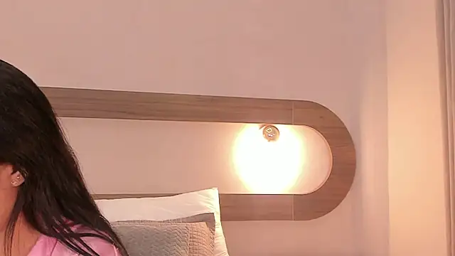 Snapshot of Violeta_sum chatting on 05.05.26 Violeta sum online show from 05.05.26