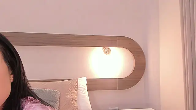 Snapshot of Violeta_sum chatting on 05.30.26 Violeta sum online show from 05.30.26