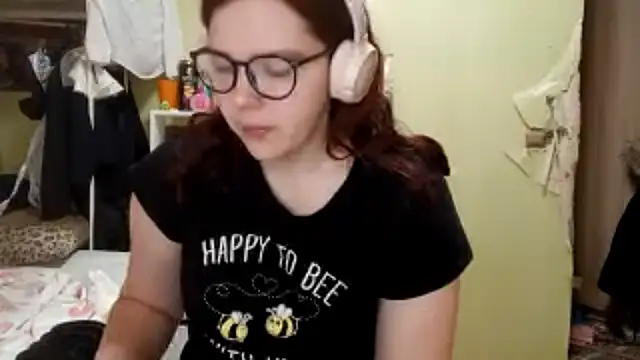 Snapshot of VannessaDillenbeck chatting on 02.22.26 VannessaDillenbeck online show from 02.22.26