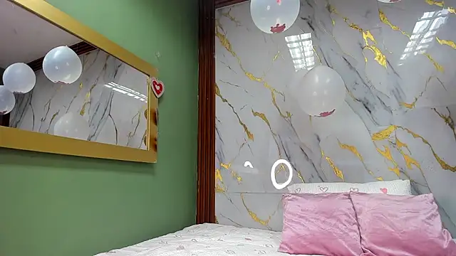 Snapshot of Amanda_Rossi chatting on 02.24.26 Amanda Rossi online show from 02.24.26