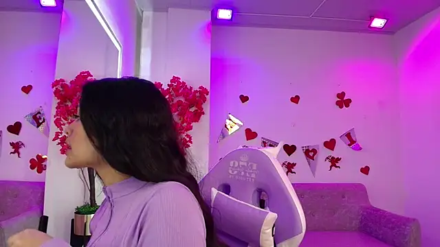 Maddie T18 online show from 02.17.26