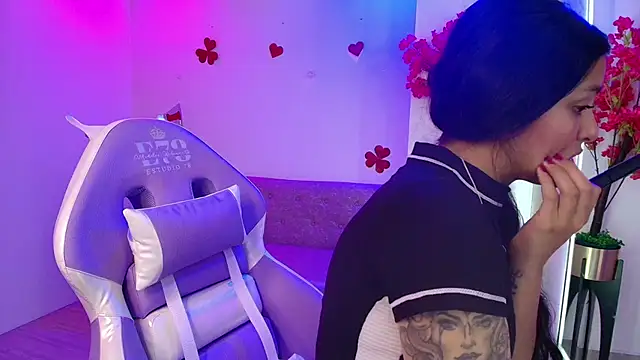 Maddie T18 online show from 02.25.26