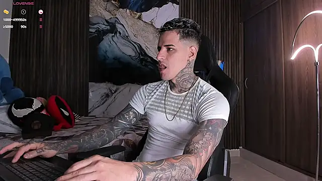 trisstann  online show from 03.14.26