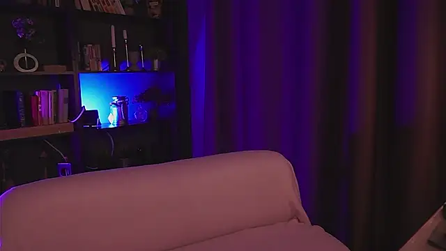 vanessaparadiza online show from 03.18.26