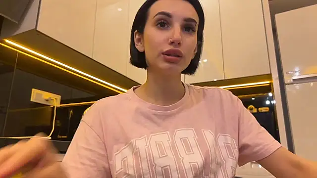 Snapshot of BlackFox_V chatting on 02.09.26 BlackFox V online show from 02.09.26