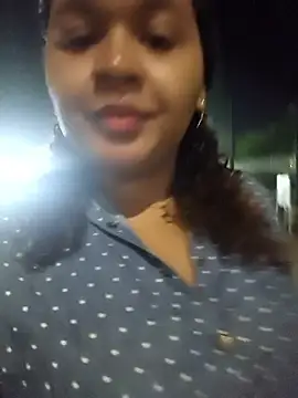 Snapshot of AdinaSkaly chatting on 02.27.26 AdinaSkaly online show from 02.27.26