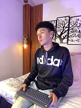 Snapshot of David_Banks_ chatting on 02.21.26 David Banks online show from 02.21.26