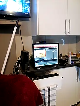 LADY-NESH online show from 04.07.26