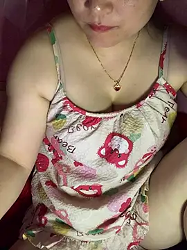 Snapshot of Star-sweet01 chatting on 04.13.26 Star-sweet01 online show from 04.13.26