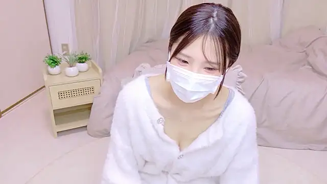  MIYUnya online show from 02.08.26