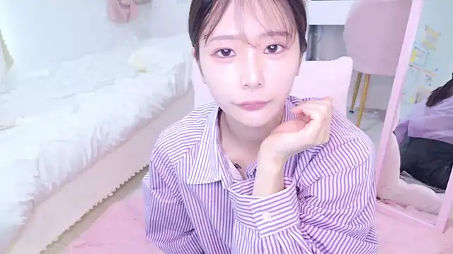  MIYUnya online show from 05.01.26