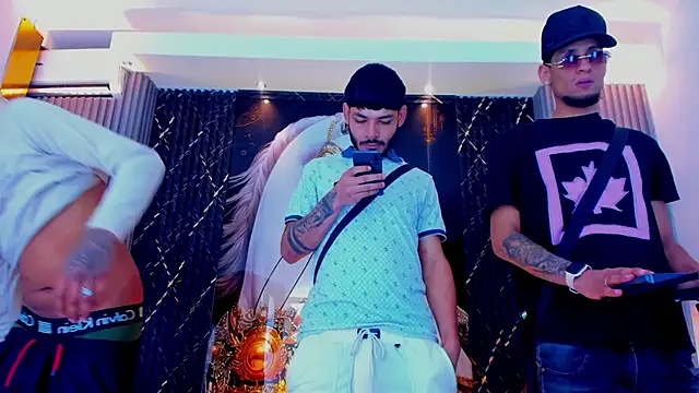 Snapshot of the_knights_of_the_night chatting on 02.03.26 the knights of the night online show from 02.03.26