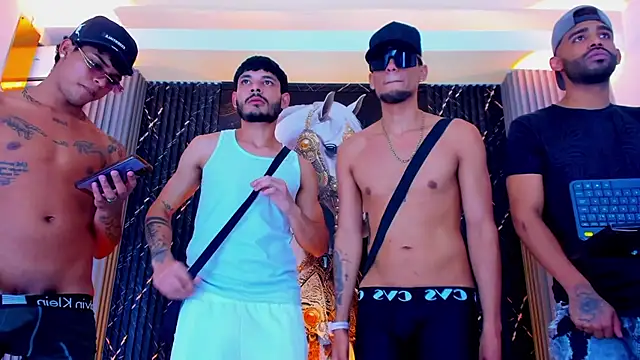 Snapshot of the_knights_of_the_night chatting on 02.05.26 the knights of the night online show from 02.05.26