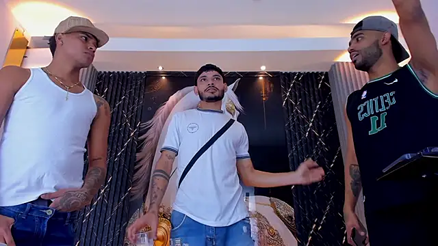 Snapshot of the_knights_of_the_night chatting on 02.06.26 the knights of the night online show from 02.06.26