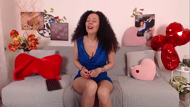 BettiAdamson online show from 04.06.26