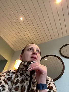 PicNic69x online show from 04.13.26