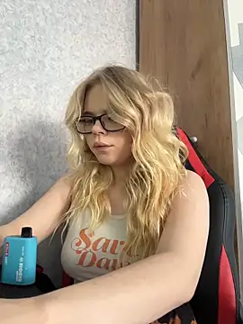 BellaNigght online show from 03.18.26