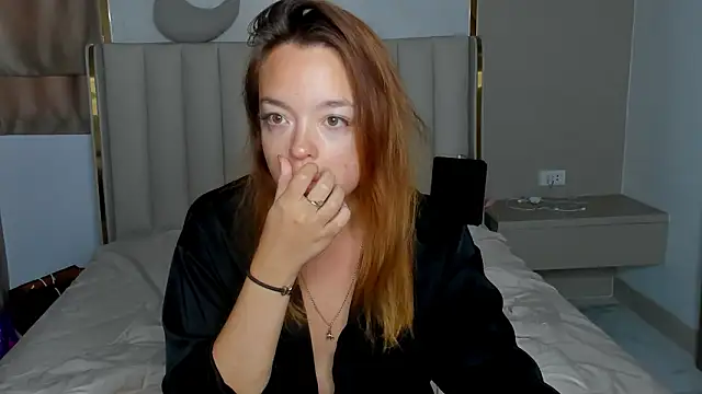 stellaa quenn online show from 03.16.26