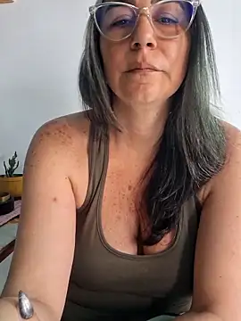 Snapshot of katy_randy1 chatting on 05.15.26 katy randy1 online show from 05.15.26