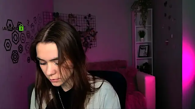 laurenmurrr online show from 04.19.26