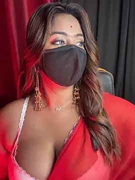 queen-panda online show from 04.11.26