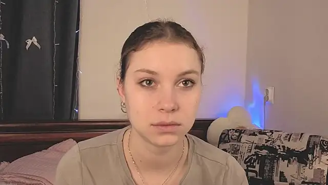 JadwigaTagliavia online show from 04.03.26