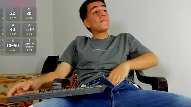 Snapshot of david_hot08 chatting on 02.24.26 david hot08 online show from 02.24.26