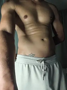 Snapshot of logan-31 chatting on 02.14.26 logan-31 online show from 02.14.26