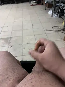 Snapshot of Can3438q chatting on 02.25.26 Can3438q online show from 02.25.26