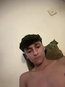 Snapshot of BOY_0914 chatting on 02.12.26 BOY 0914 online show from 02.12.26