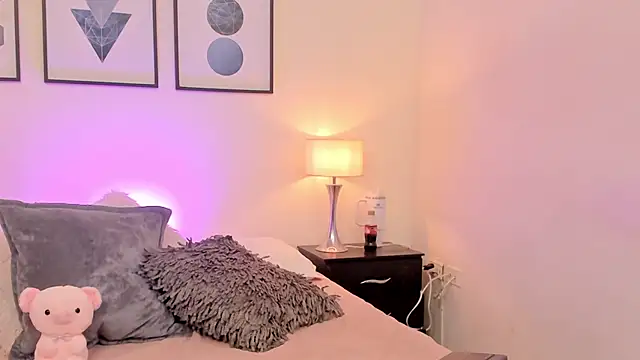 Arivega online show from 02.18.26