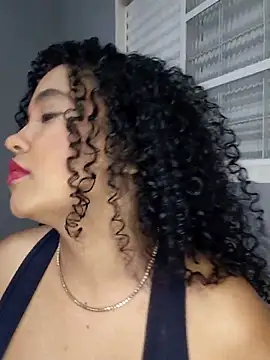 Snapshot of pandinhagamer chatting on 03.01.26 pandinhagamer online show from 03.01.26