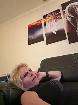 Snapshot of FireAfterDark chatting on 04.26.26 FireAfterDark online show from 04.26.26