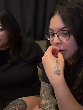 Snapshot of KittyTatts chatting on 02.09.26 KittyTatts online show from 02.09.26