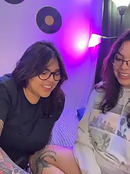 Snapshot of KittyTatts chatting on 02.21.26 KittyTatts online show from 02.21.26